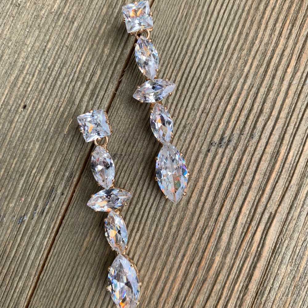 Petit Drop Earrings